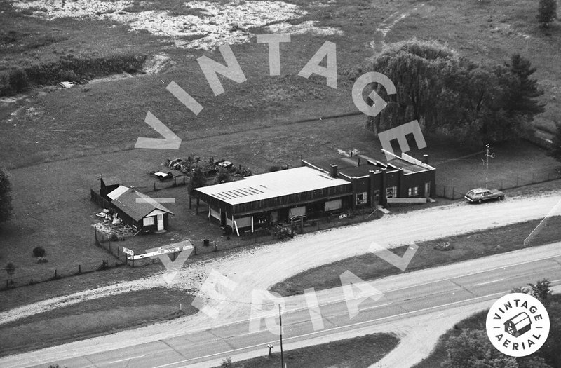 Harrys Antique Shop - 1982 Photo (newer photo)